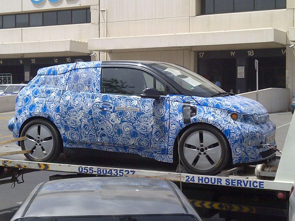 BMW i3, 7-Series hybrid and X5 spy-shots in Dubai