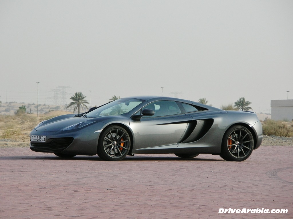 First drive: 2012 McLaren MP4-12C in Dubai