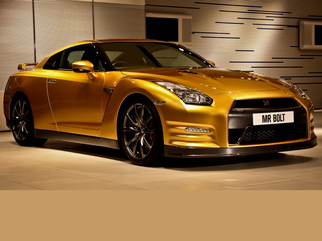 Gold Nissan GT-R online charity-auctioned by Usain Bolt