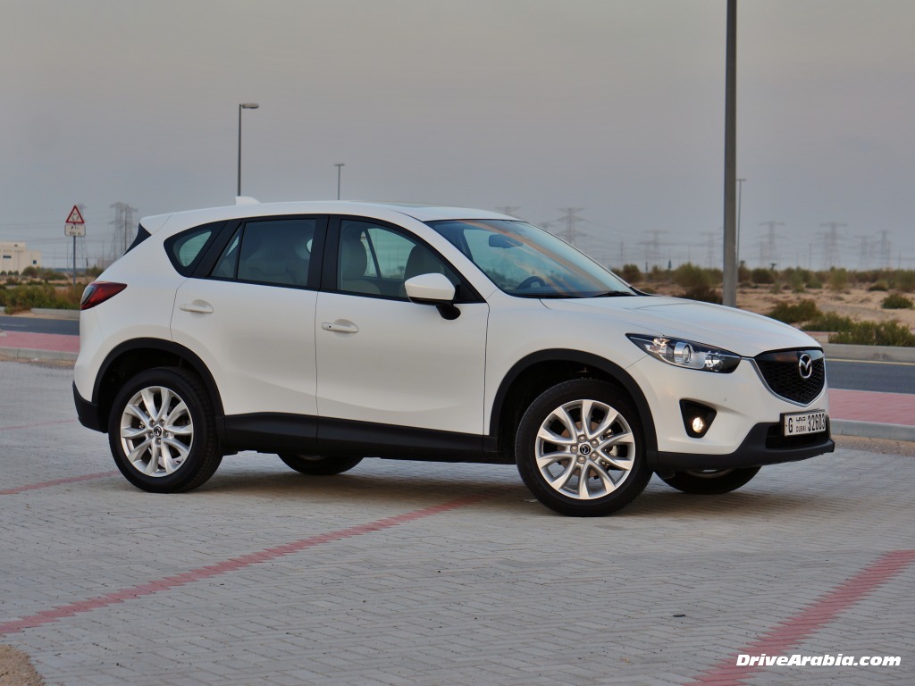 Мазда сх5 белая. Mazda CX-5 2013 белая. Mazda CX 5 белая. Mazda CX-5 2015 белый. Мазда СХ-5 2013 белый.