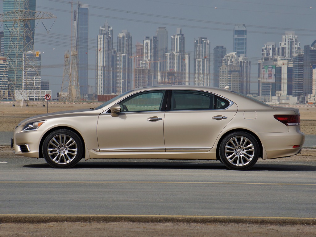 Lexus ls 460l