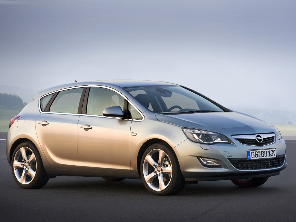 Opel Astra 2010 2015