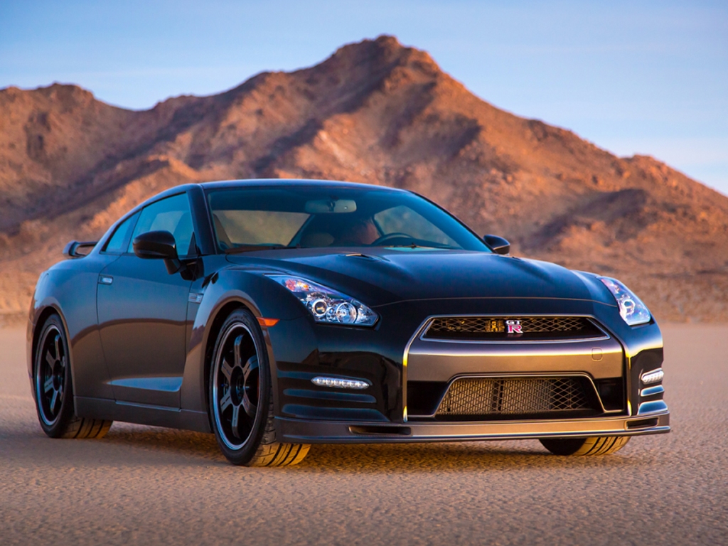 Nissan GT-R gets new 2014 Track Edition