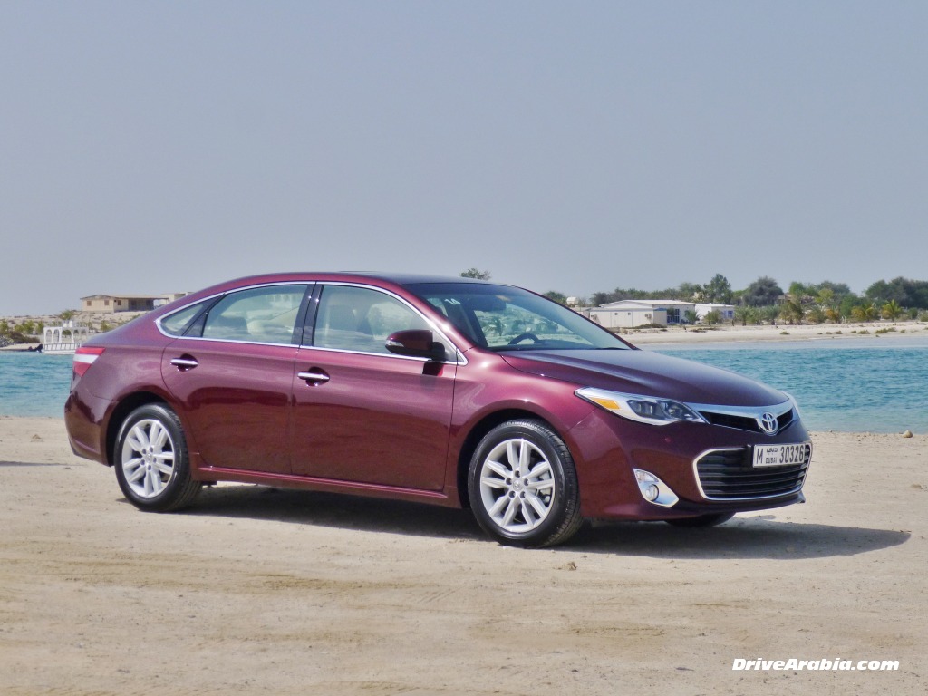 First drive: 2013 Toyota Avalon in the UAE