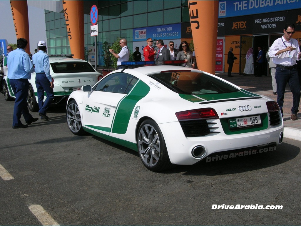 Audi r8 полиция