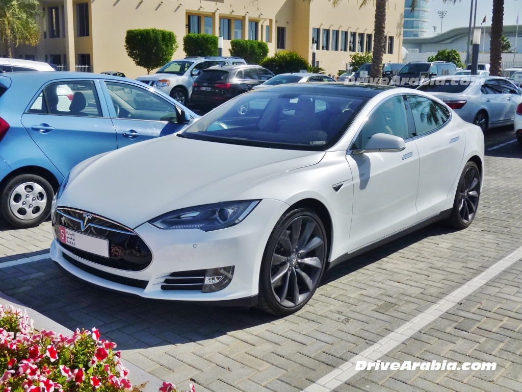 Tesla Model S electric car spotted in Abu Dhabi | DriveArabia