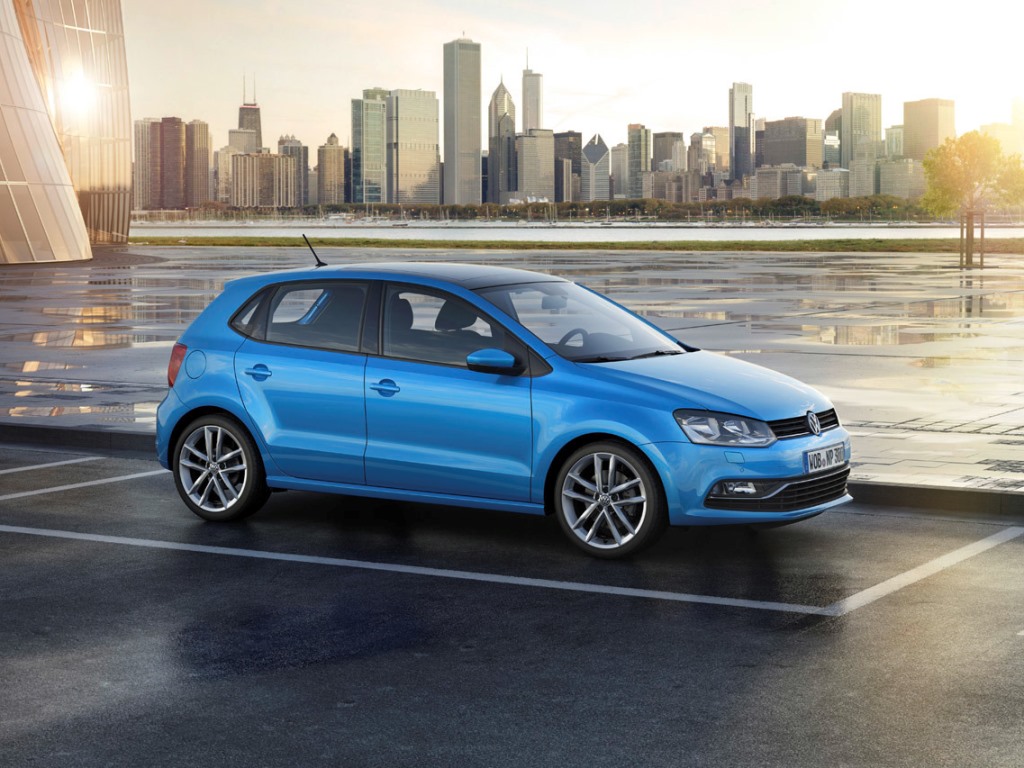 Volkswagen Polo hatchback debuts with 2014 facelift