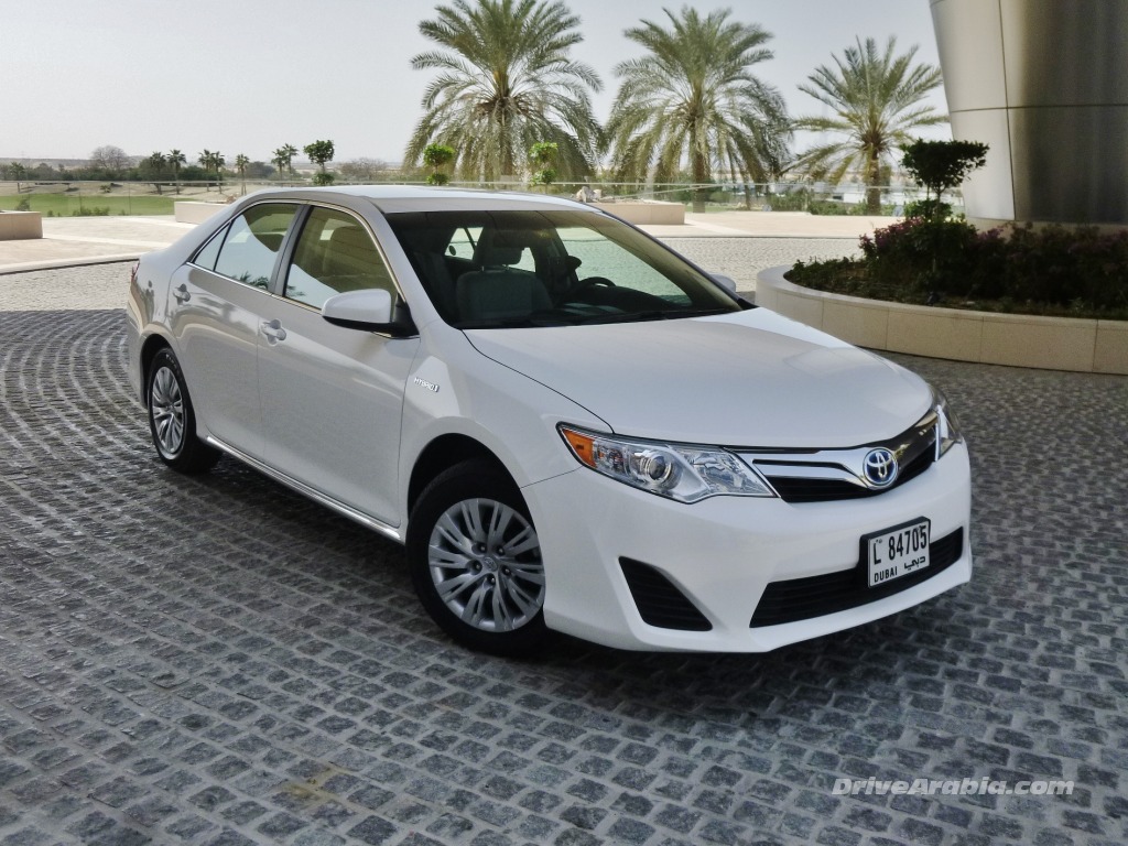 First drive: 2014 Toyota Camry Hybrid in the UAE