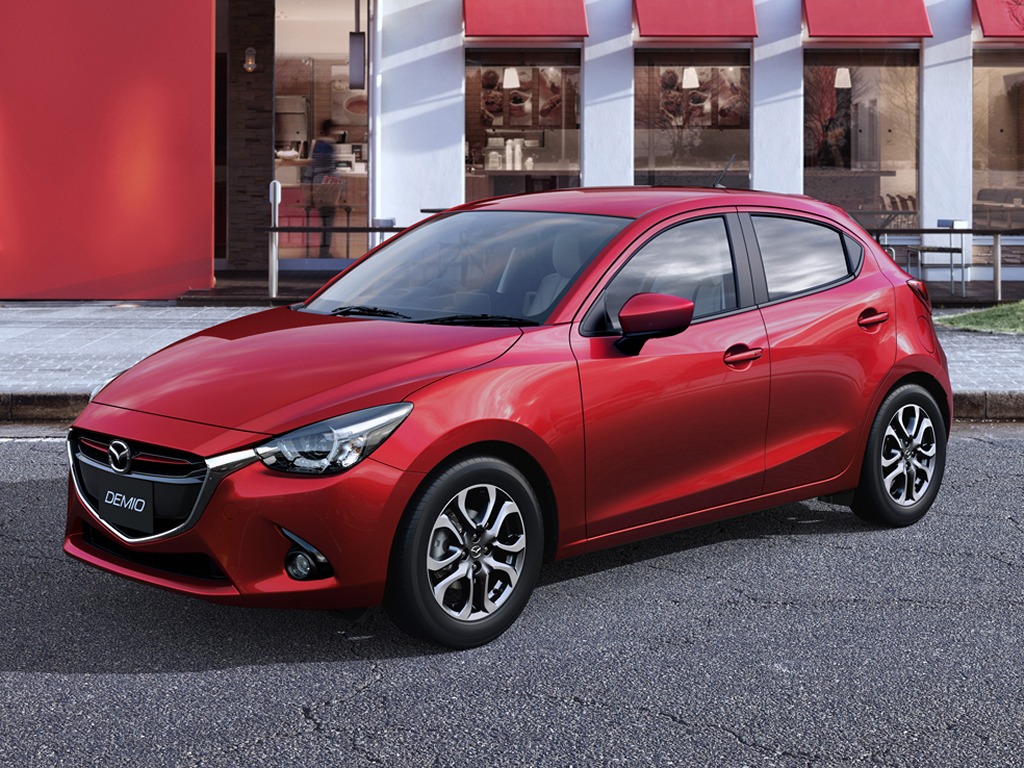 2015 Mazda 2 revealed with new family face | Drive Arabia