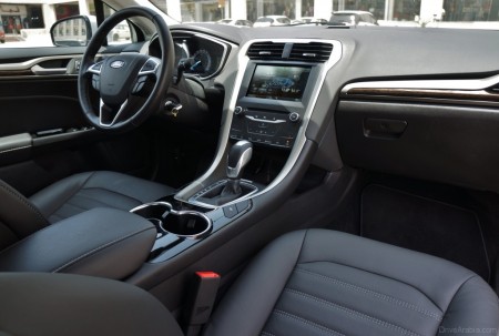 فورد فيوجن 2014 قمنا باختبار نظام myford touch في هذا الطراز مع الأنظمة المماثلة في كل من كامري وسوناتا وأكورد ومازدا٦ drive arabia