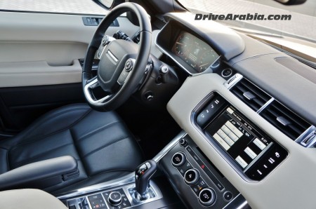 2014 Range Rover Sport Supercharged in the UAE 5