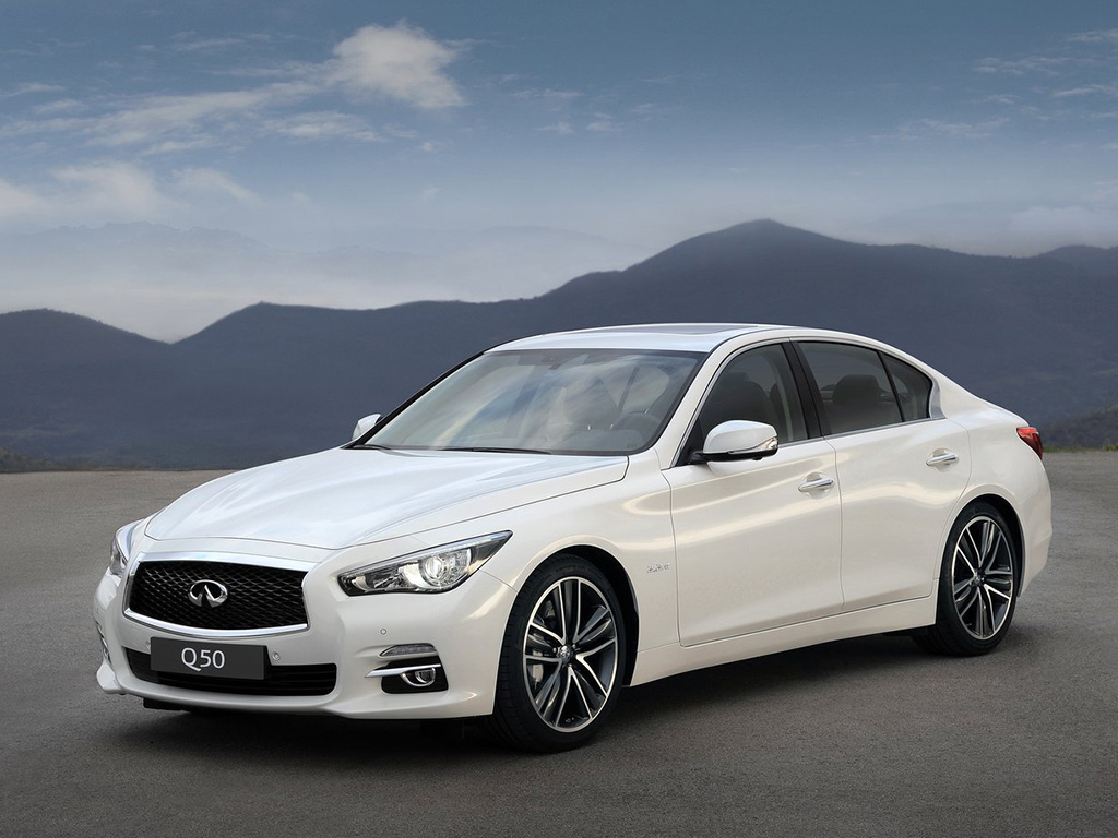 2015 Infiniti Q50 2.0L turbo launched in UAE & Middle East