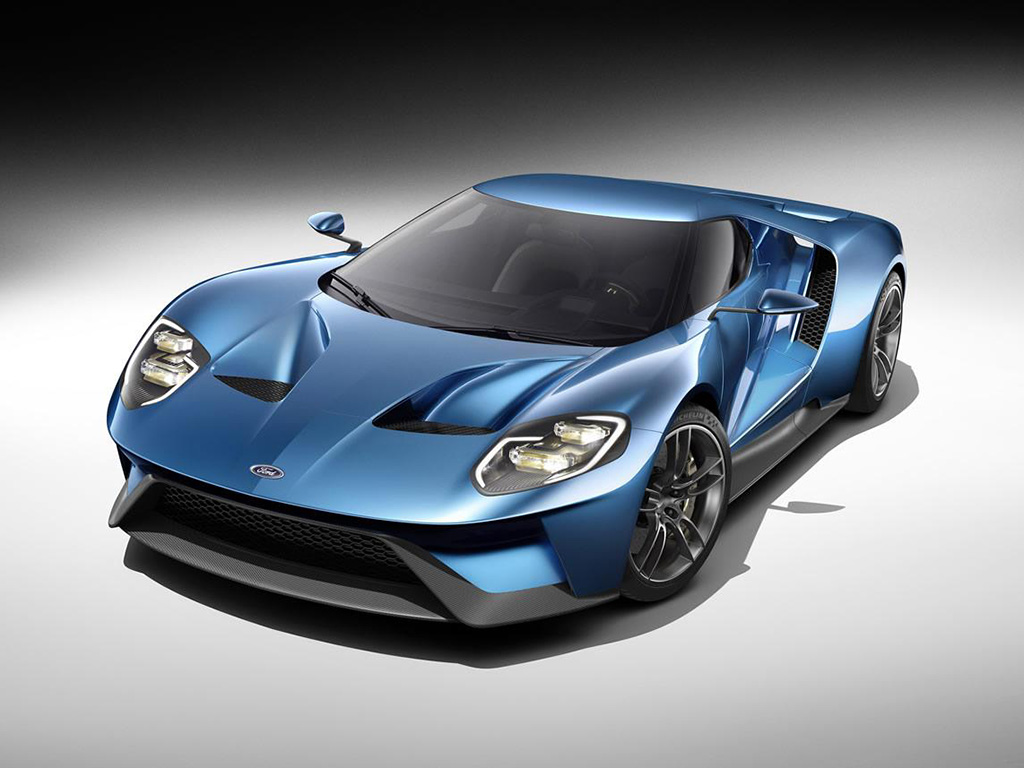 2017 Ford GT unveiled at Detroit Auto Show