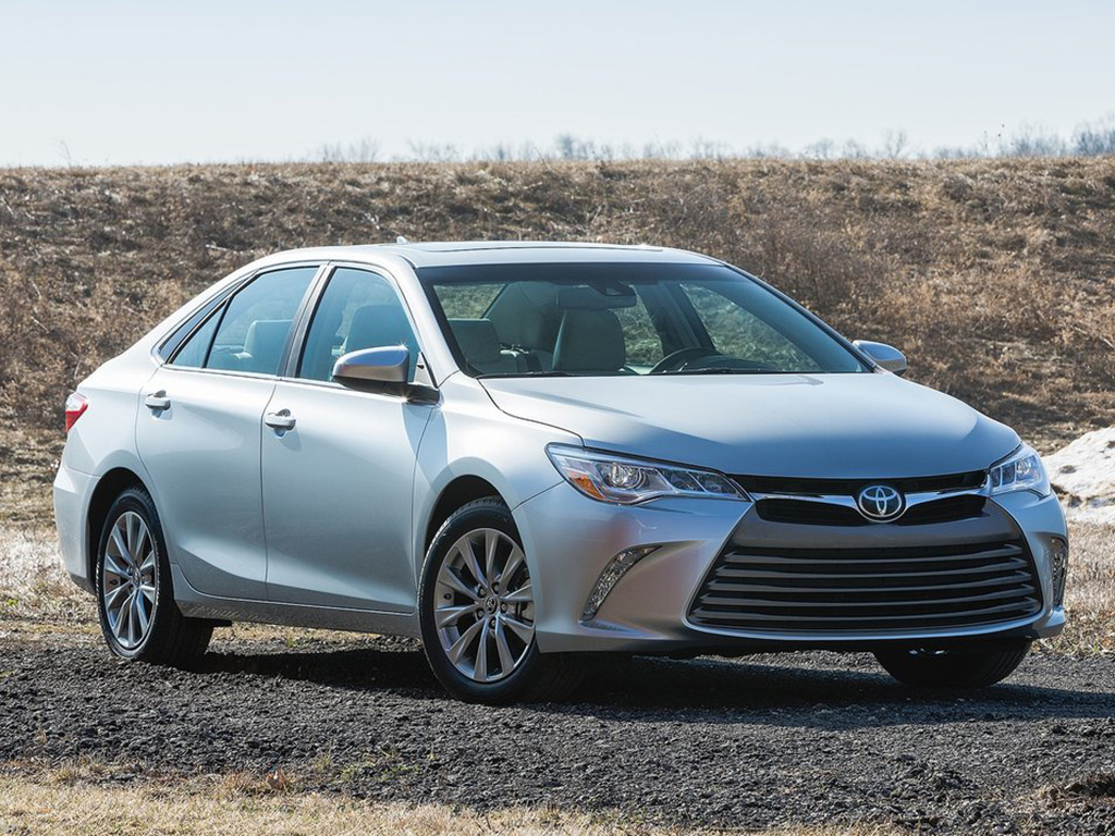 2016 Toyota Camry launched in KSA, Bahrain, Oman, next week in UAE