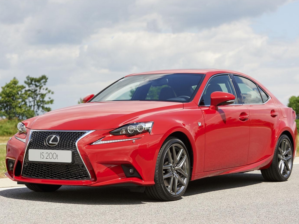 2016 Lexus IS 200t unveiled, set to replace IS 250