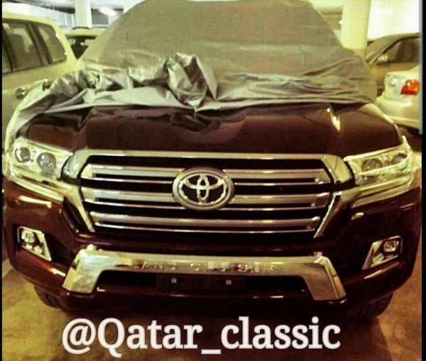 2016 Toyota Land Cruiser leaked in Dubai dealership