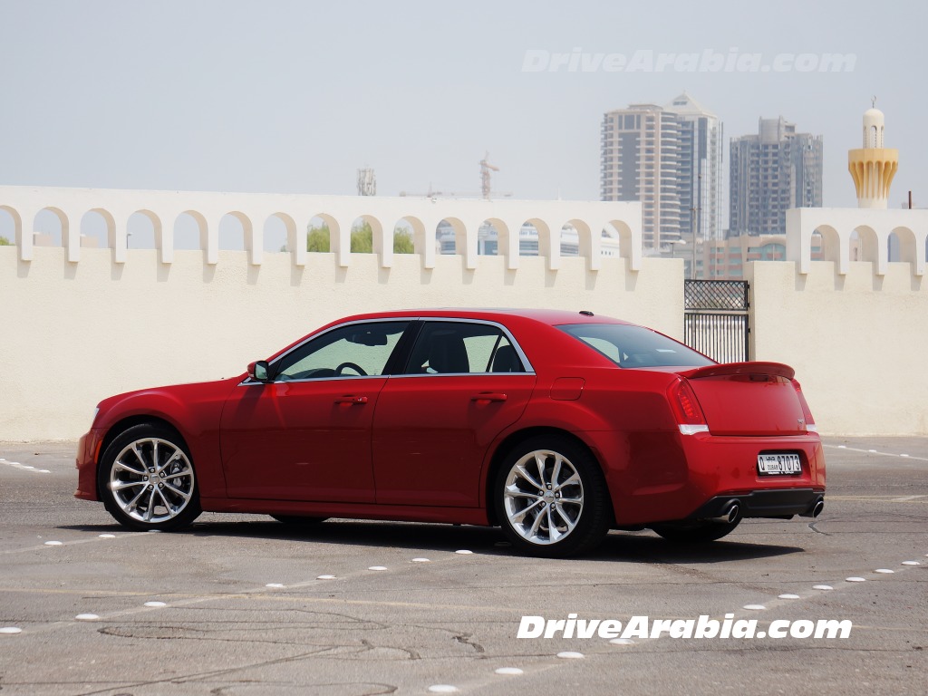 So We Got A 2016 Chrysler 300 Srt Drive Arabia