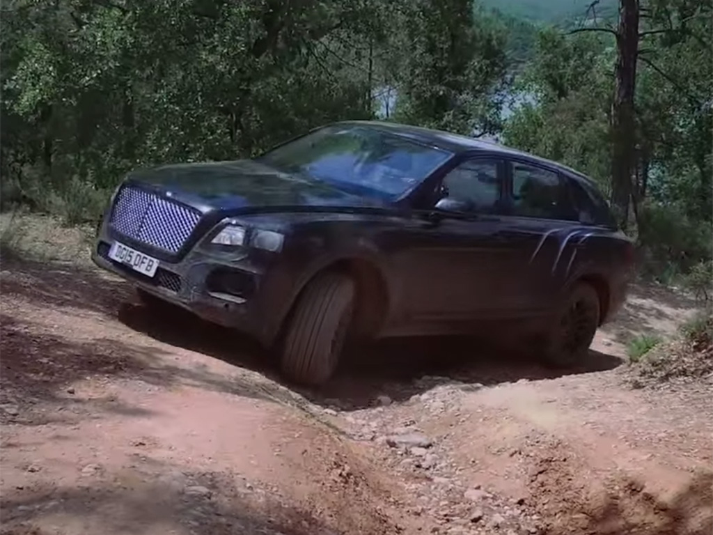 2016 Bentley Bentayga prototype out and about