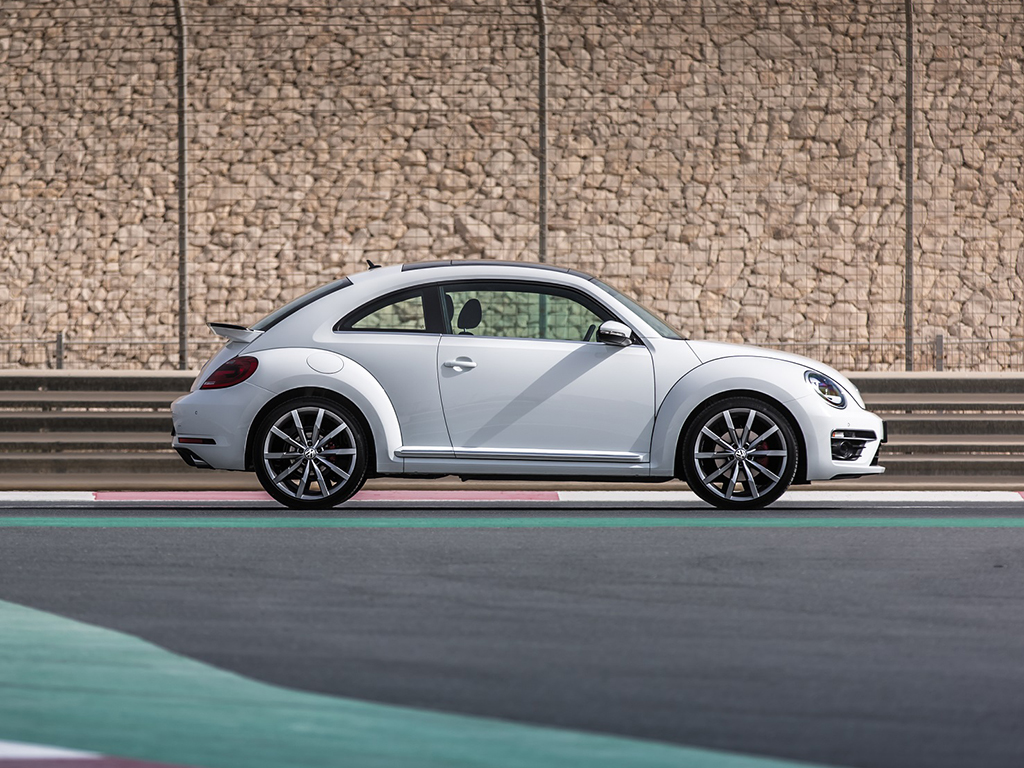 2016 Volkswagen Beetle R-Line released in UAE & GCC
