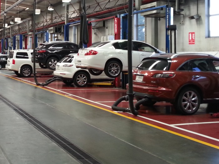 UAE car service intervals made every 10,000 km by law