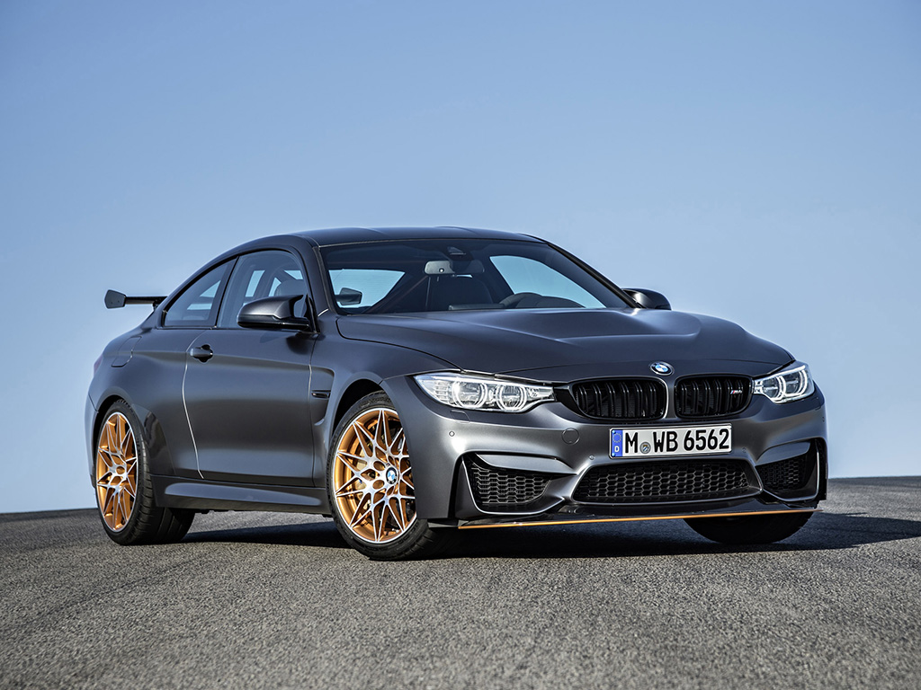 BMW M4 GTS revealed