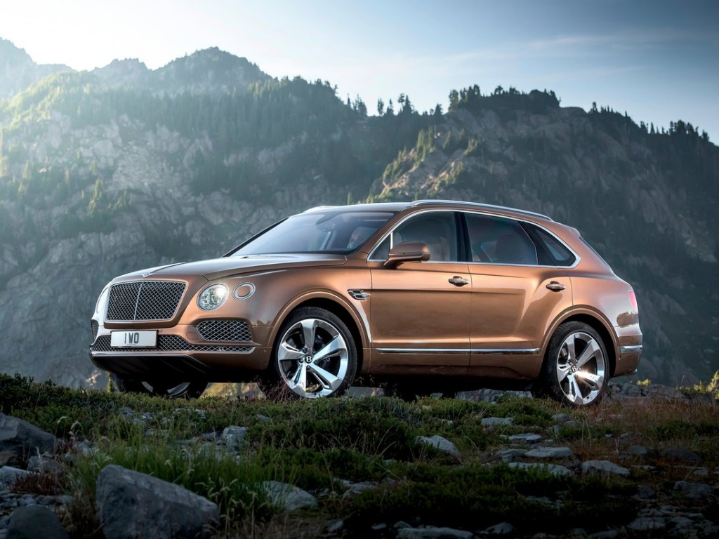 The clock on the Bentley Bentayga costs as much as the car