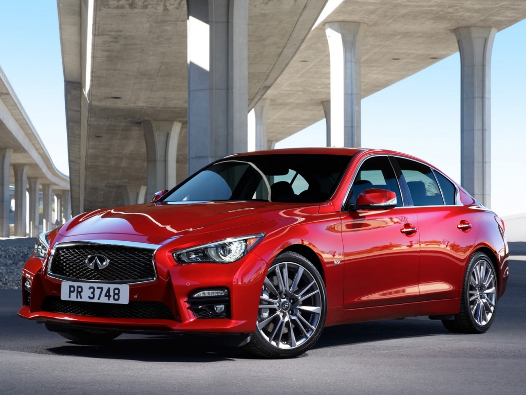 2016 Infiniti Q50 unveiled with new 400 hp twin-turbo V6