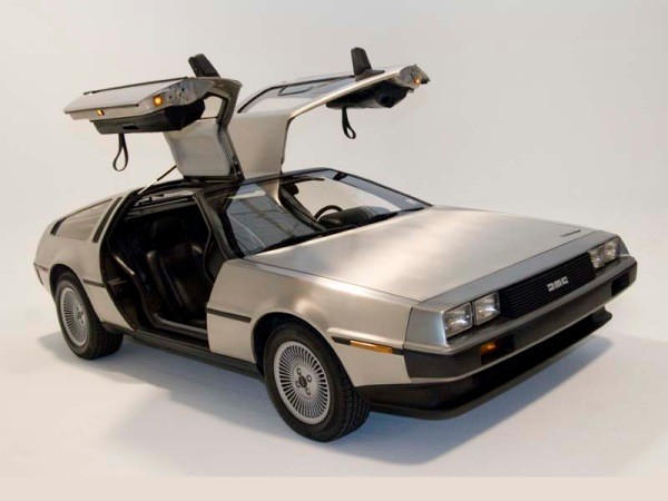 delorean-dmc-12