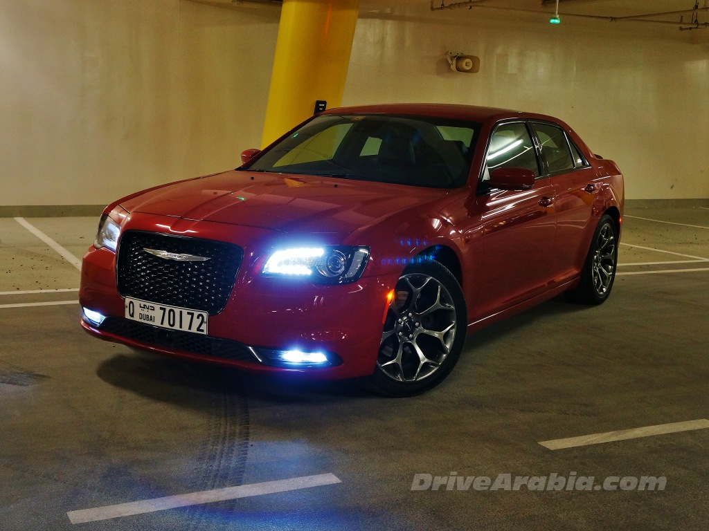 First drive: 2016 Chrysler 300S in the UAE