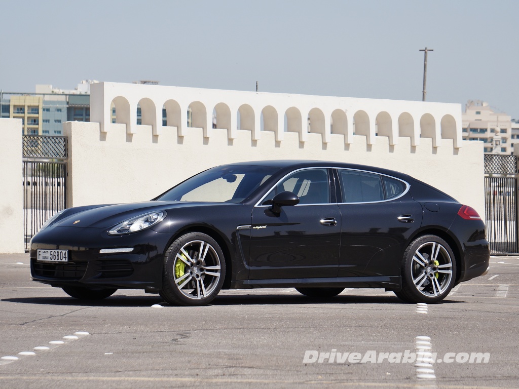 2016 Porsche Panamera S E-Hybrid - Drive Arabia