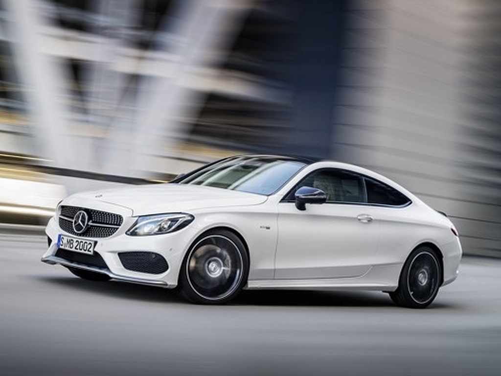 2016 Mercedes-AMG C43 Coupe breaks cover