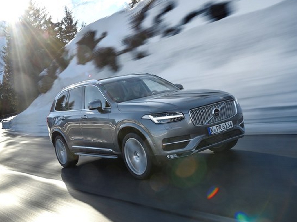 Volvo XC90, S60, V60 and XC60 updated for 2017