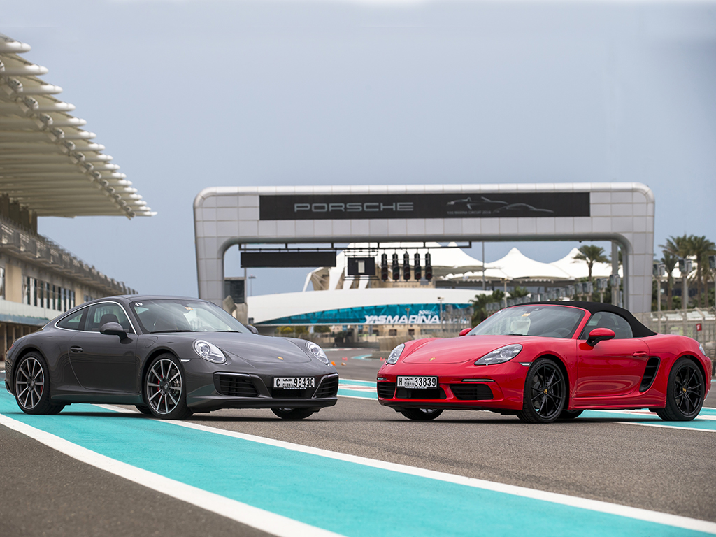 First drive: 2017 Porsche 718 Boxster and 911 Carrera in the UAE