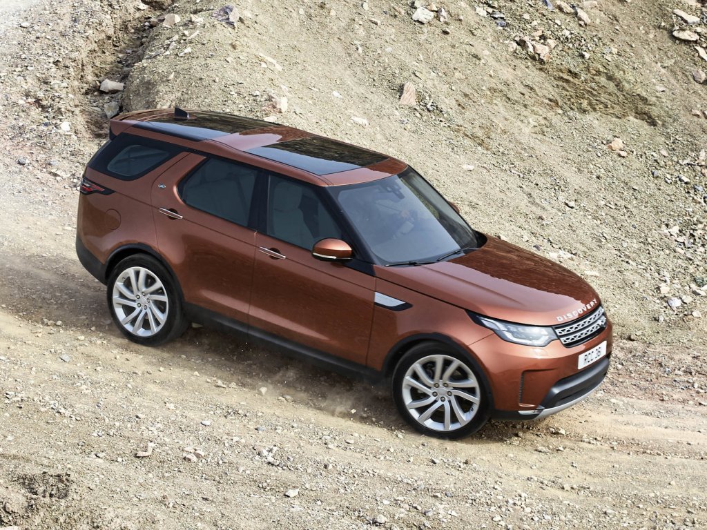 2017 Land Rover Discovery redesign debuts at Paris Motor Show