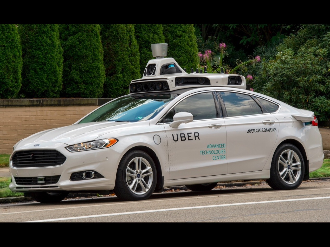 Autonomous taxis roll out in Singapore and USA