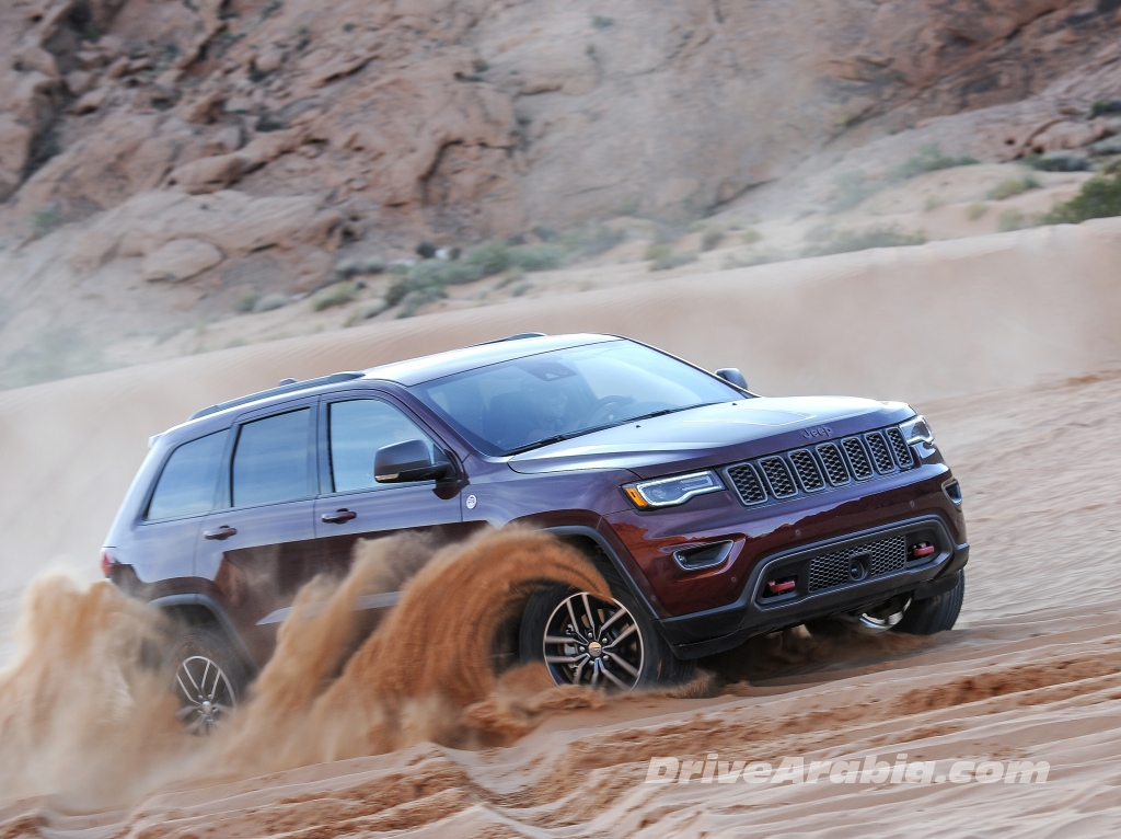 First drive: 2017 Jeep Grand Cherokee Trailhawk in Las Vegas USA