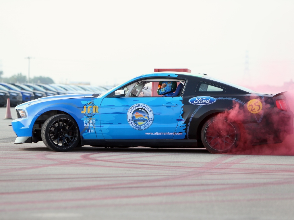 Saudi dealer Al Jazirah sets world record using drifting Ford Mustangs