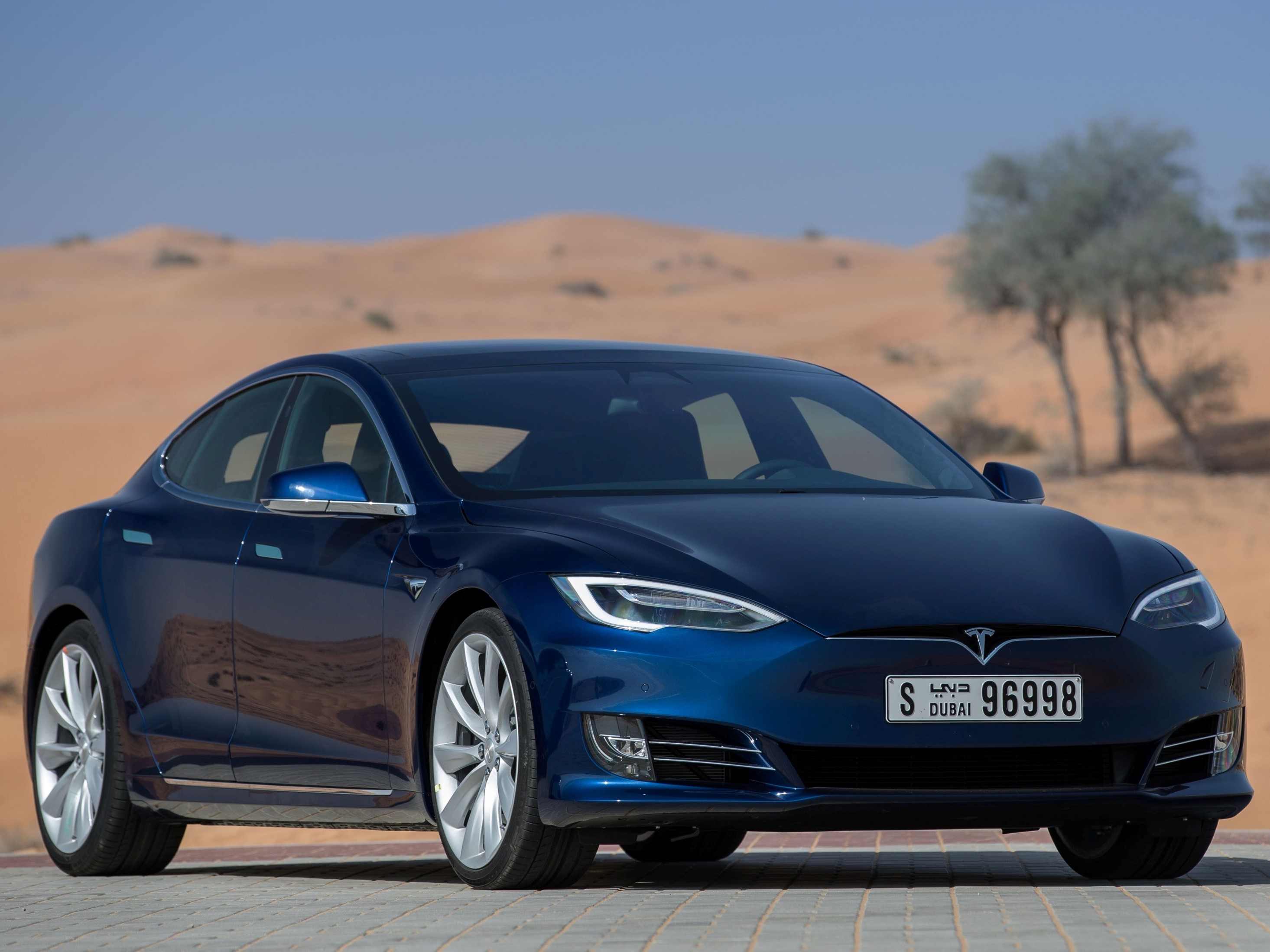 Tesla Model X P100D Price In Uae Tesla Model X P100d 2019 Review Uae Yallamotor Tesla model