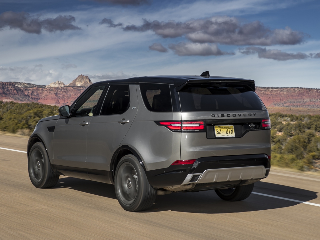 2018-Land-Rover-Discovery-2 | Drive Arabia