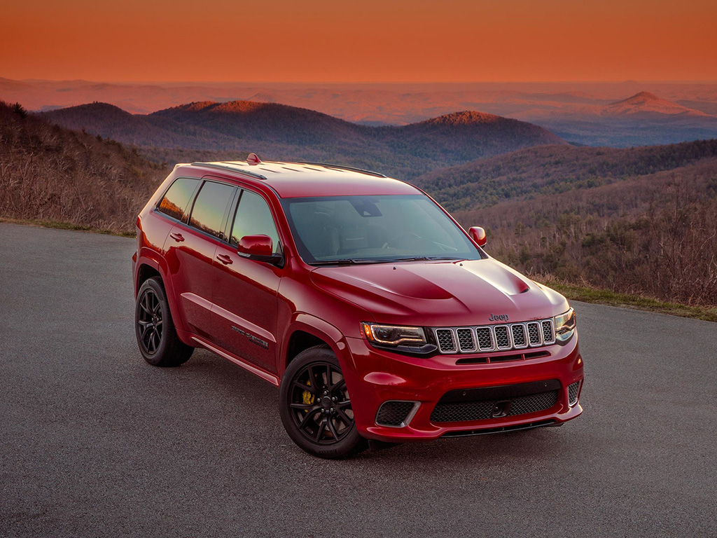 2018 Jeep Grand Cherokee Trackhawk revealed with 707 hp