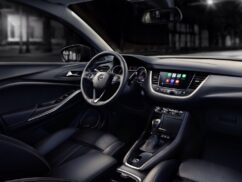 Opel grandland x interior