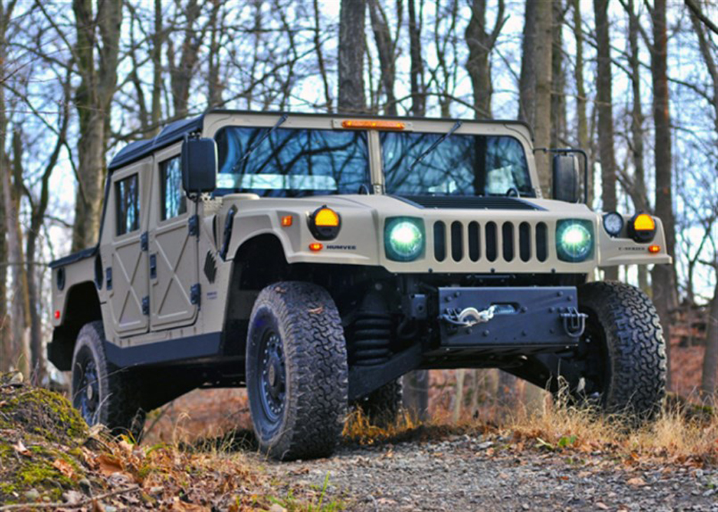 VLF resurrects Hummer H1 as Humvee C Series