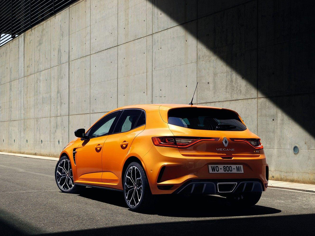 2018-renault-megane-rs