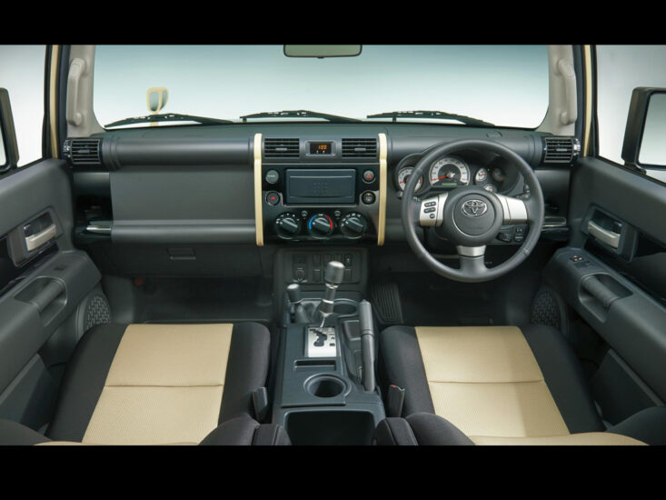Toyota FJ Cruiser Final Edition Interior
