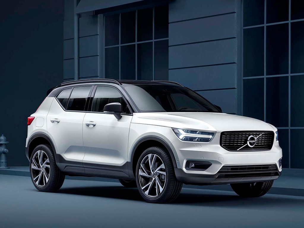 Volvo XC40 compact crossover unwrapped