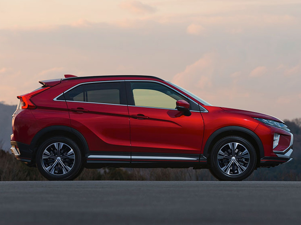 Mitsubishi Eclipse Cross debuts, but it's not a sports car