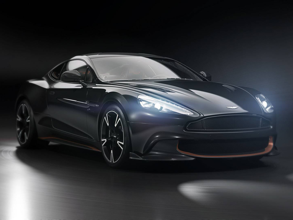 Aston Martin Vanquish S Ultimate Edition is the last of the DB9-based clones