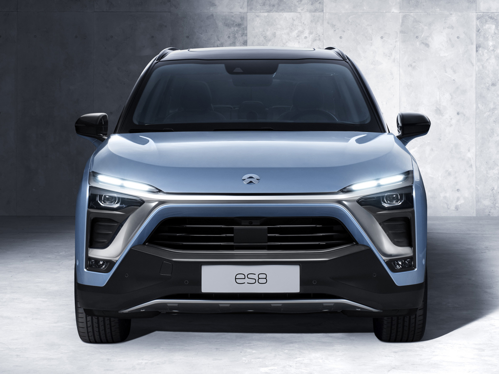 NIOS ES8 Electric Crossover debuts with half the Tesla Model X’s price