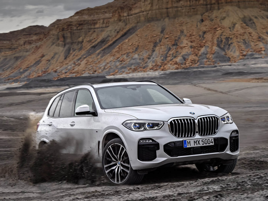 الظهور الأول لسيارة 2019 BMW X5 بمقدمة أكبر و مزيد من السمات