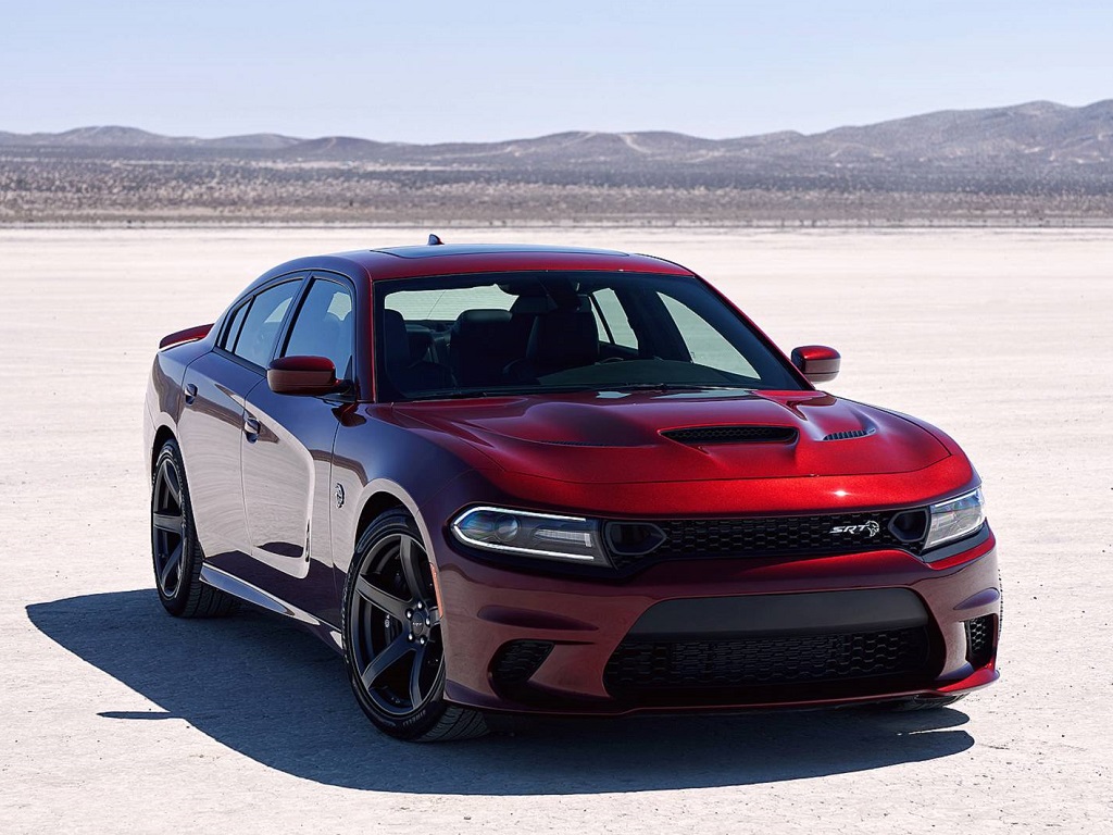 2019 Dodge Charger R/T and Hellcat gets updates